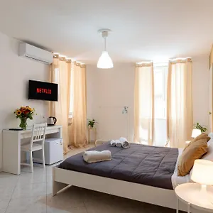 Affittacamere Centro, Dm, Napoli